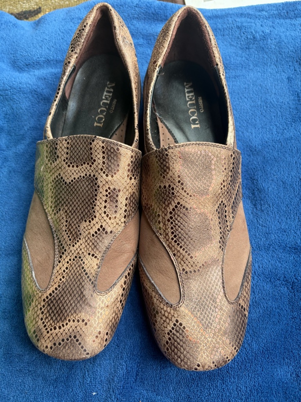 Sesto Meucci Brown Snakeskin Pattern Slip-On Flats